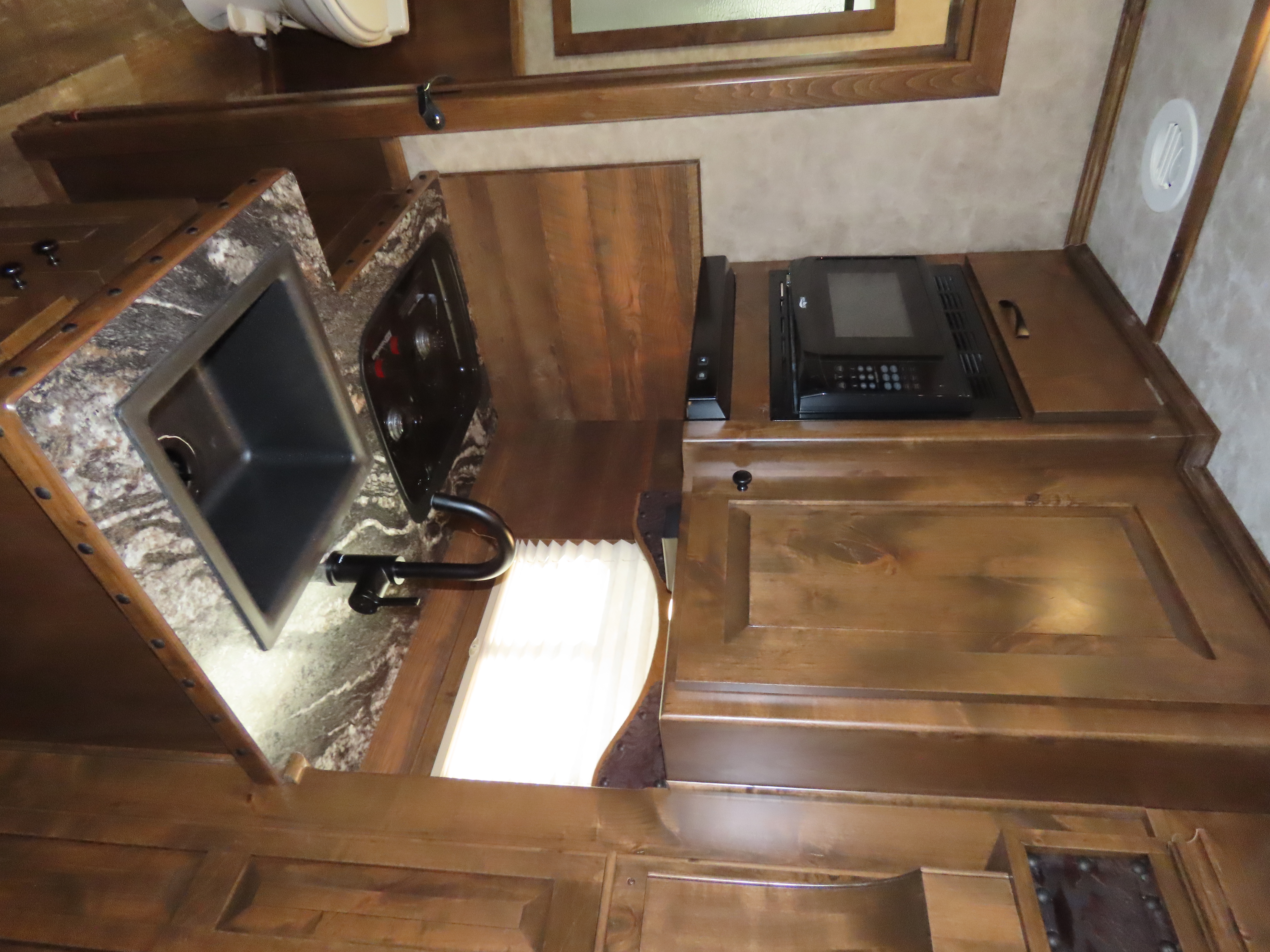 S527 4 Horse 15'4" SW Side load — photo 39