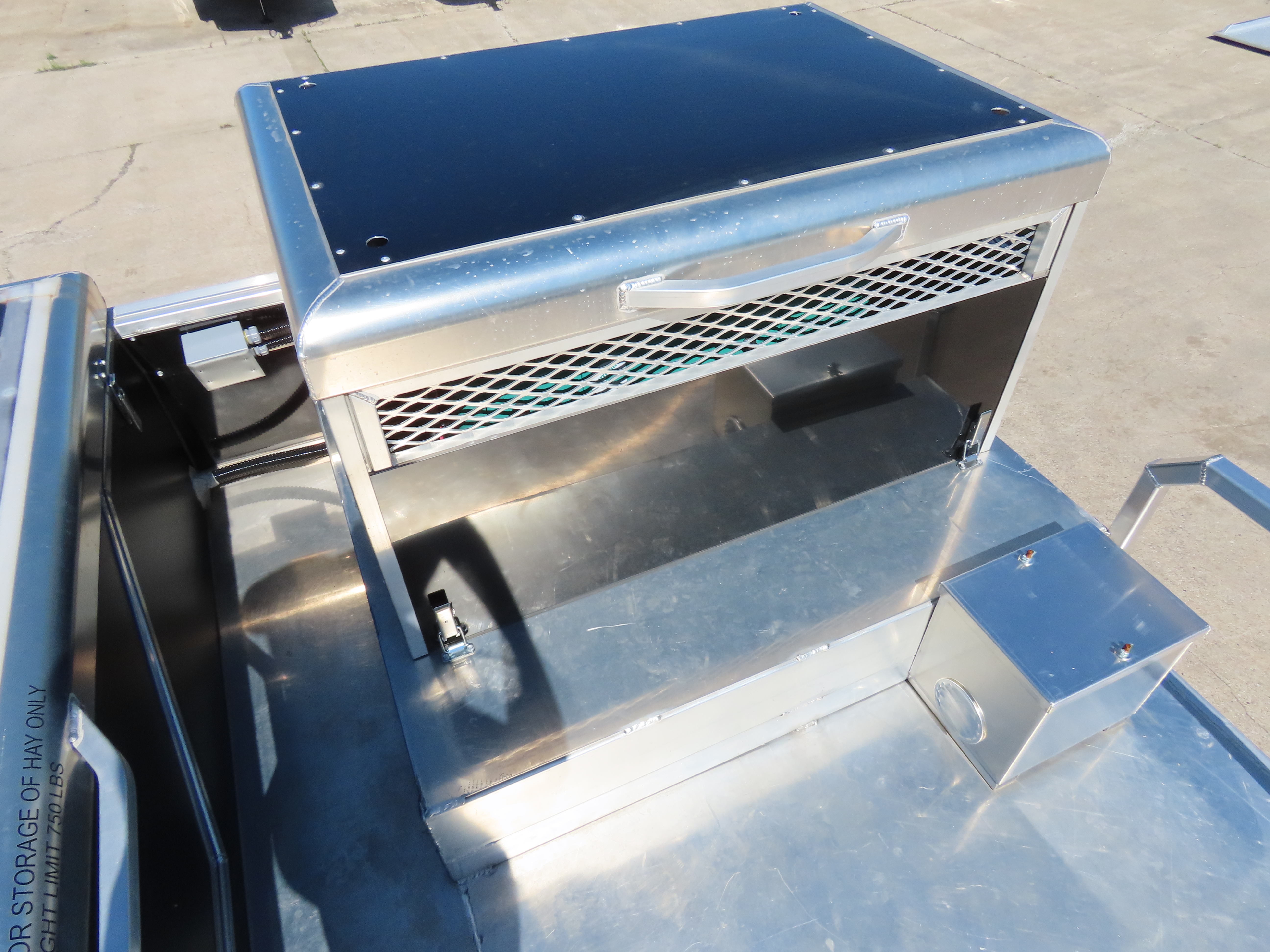 S527 4 Horse 15'4" SW Side load — photo 8