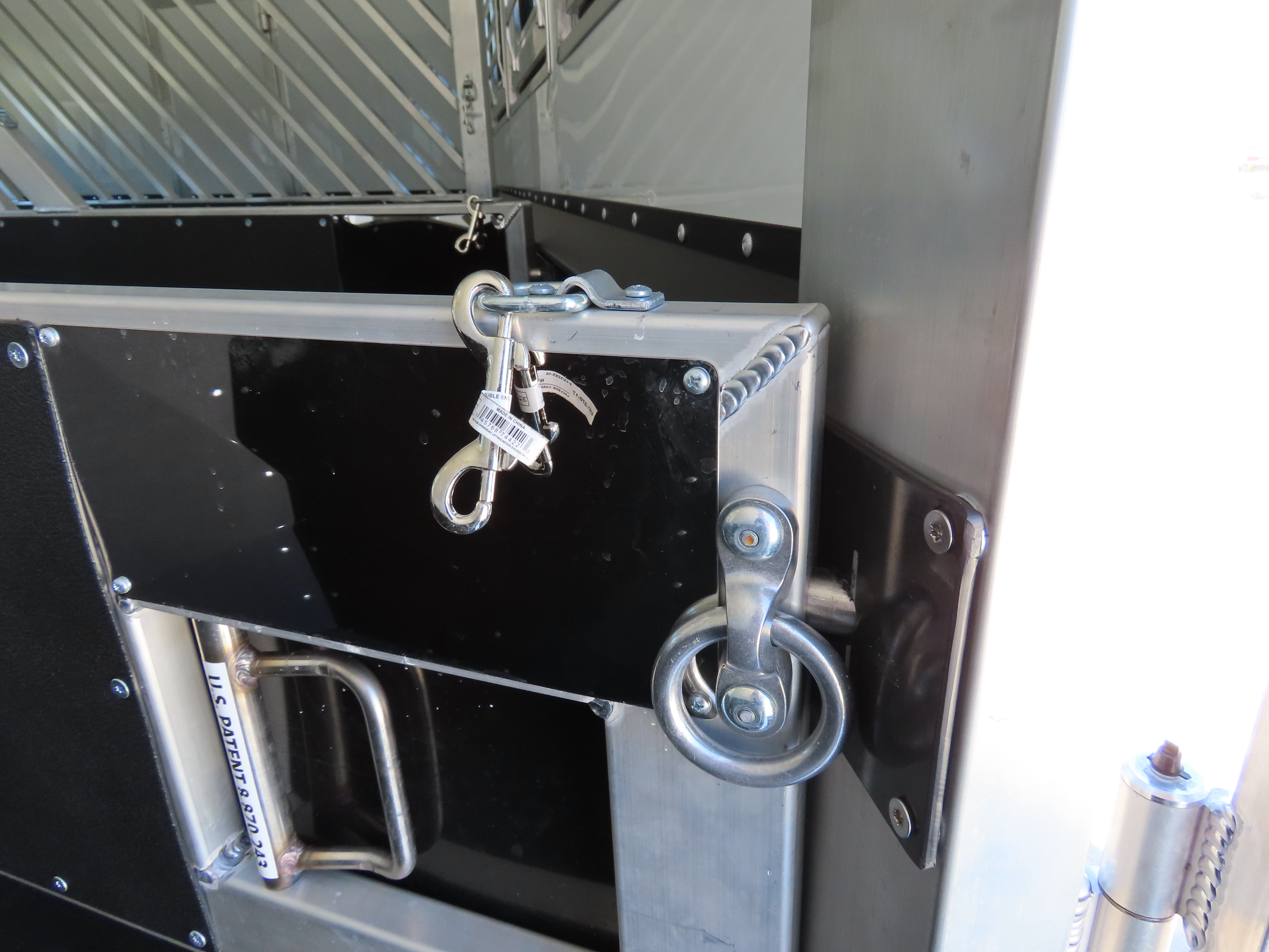 S527 4 Horse 15'4" SW Side load — photo 13