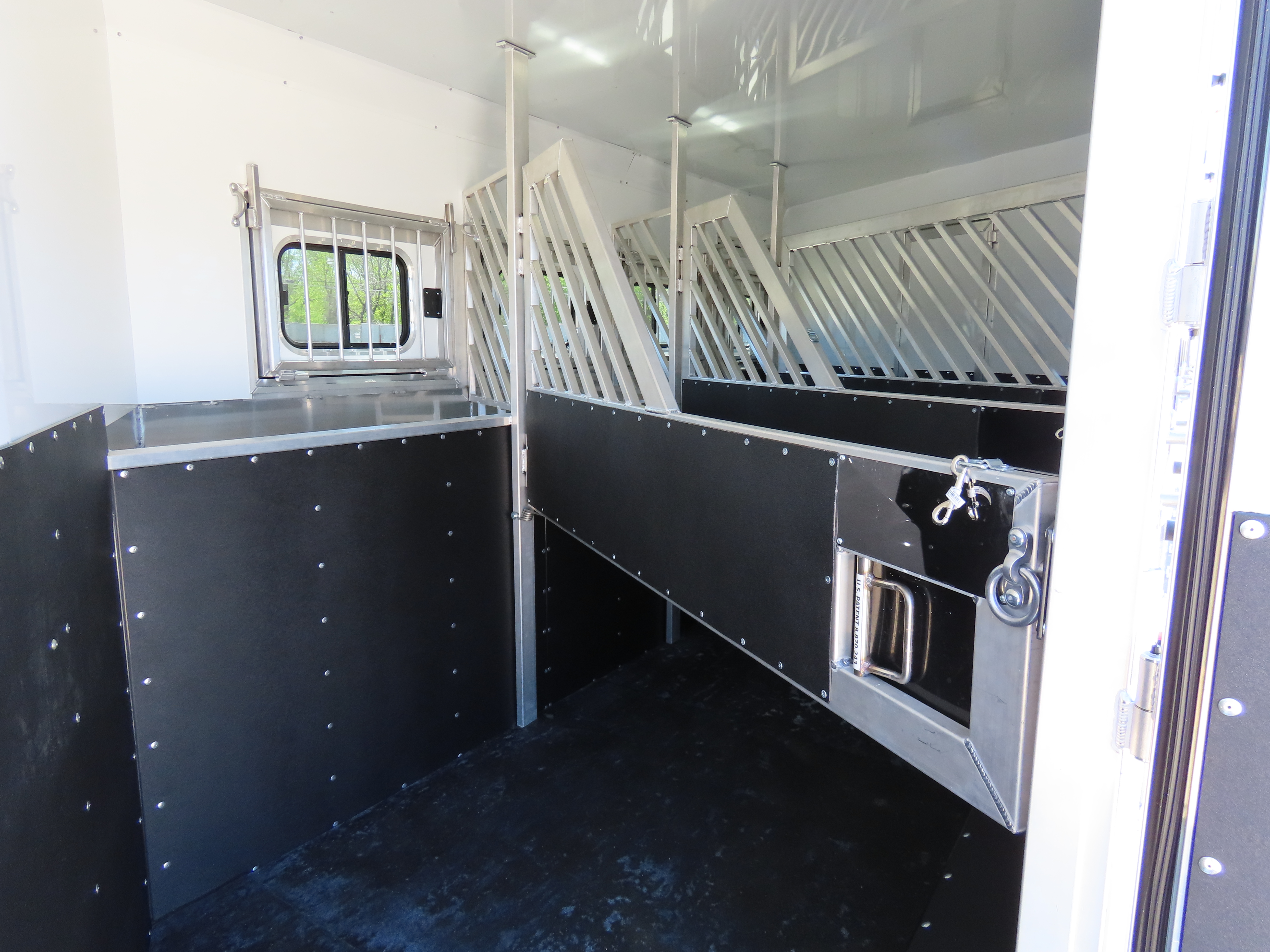S527 4 Horse 15'4" SW Side load — photo 14